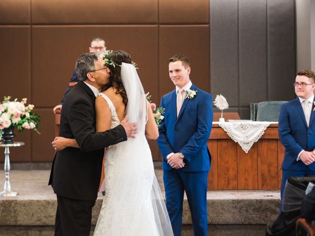 Citare and Mckale&apos;s wedding in Burlington, Ontario 9
