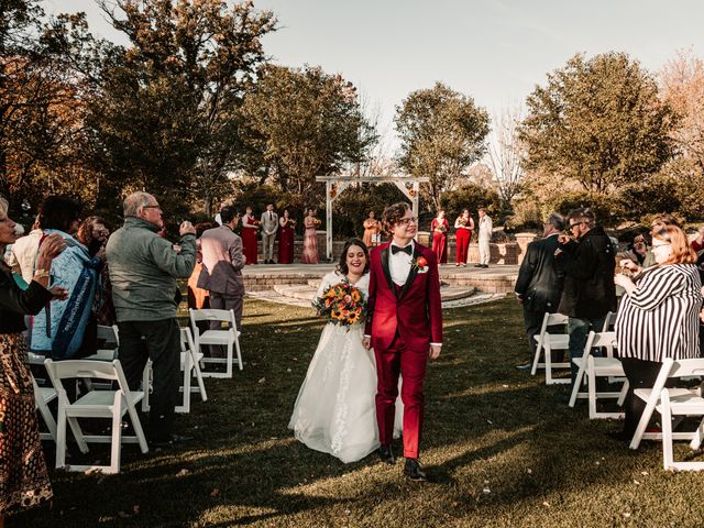 Tanner and Irlanda&apos;s wedding in Winnipeg, Manitoba 33