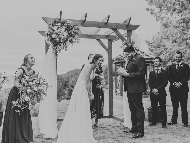 Justin and Kelly&apos;s wedding in Kelowna, British Columbia 14