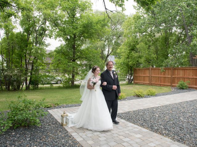 Larissa and Ryan&apos;s wedding in Winnipeg, Manitoba 71