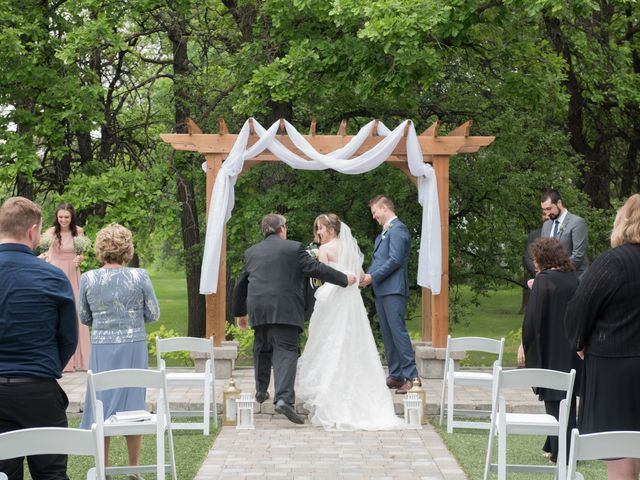Larissa and Ryan&apos;s wedding in Winnipeg, Manitoba 75