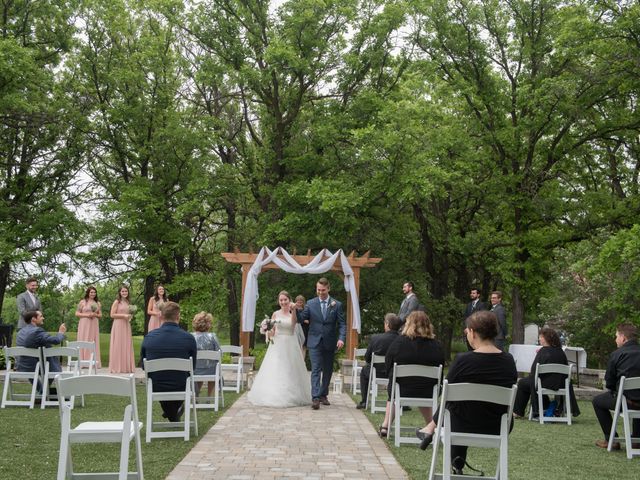 Larissa and Ryan&apos;s wedding in Winnipeg, Manitoba 150