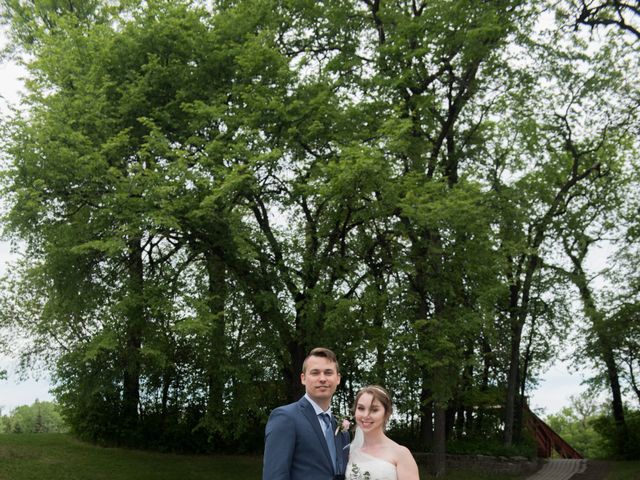 Larissa and Ryan&apos;s wedding in Winnipeg, Manitoba 160