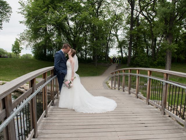 Larissa and Ryan&apos;s wedding in Winnipeg, Manitoba 162