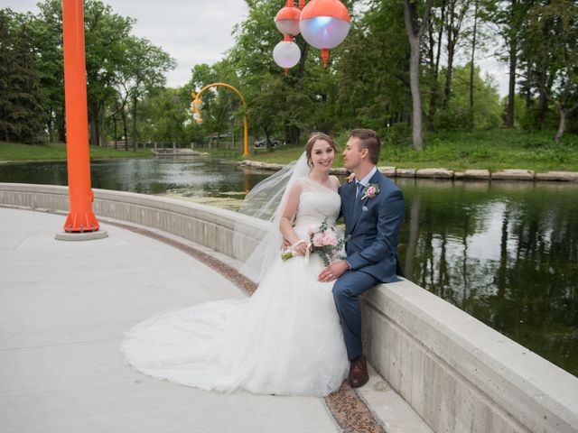 Larissa and Ryan&apos;s wedding in Winnipeg, Manitoba 209