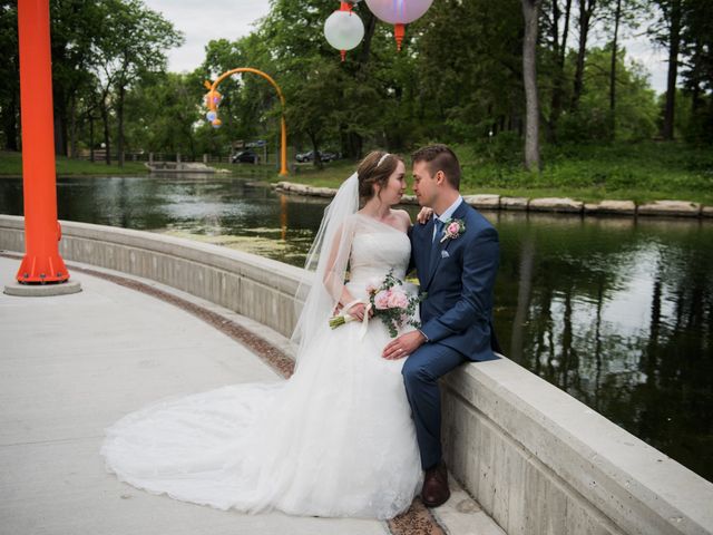 Larissa and Ryan&apos;s wedding in Winnipeg, Manitoba 211