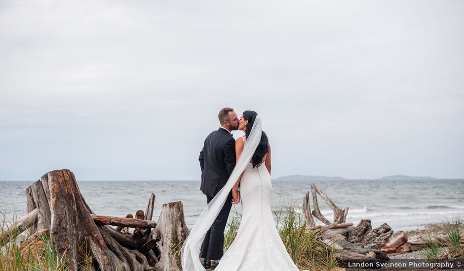 Blake and Gina's wedding in Parksville, British Columbia