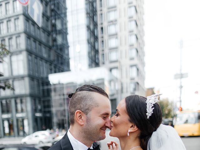 Viktoria and Alexander&apos;s wedding in Toronto, Ontario 22