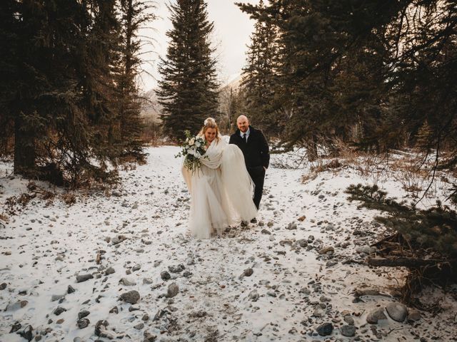 Hilary and Brad&apos;s wedding in Canmore, Alberta 118