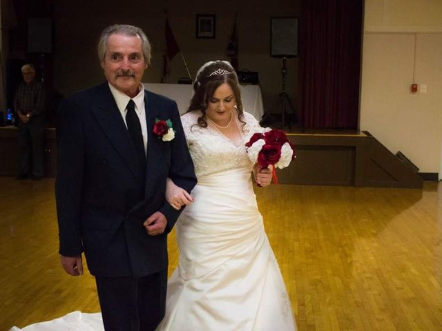 Chris  and Mandi &apos;s wedding in Welland, Ontario 5