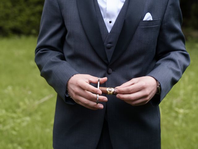Artur and Ksusha's wedding in Rigaud, Quebec 8