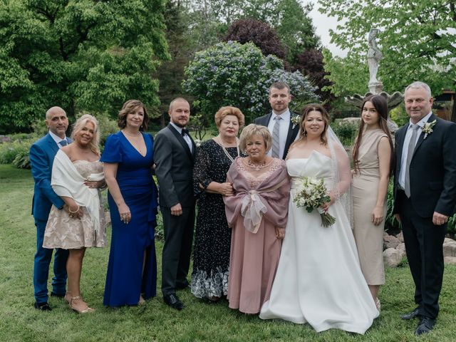 Artur and Ksusha's wedding in Rigaud, Quebec 50