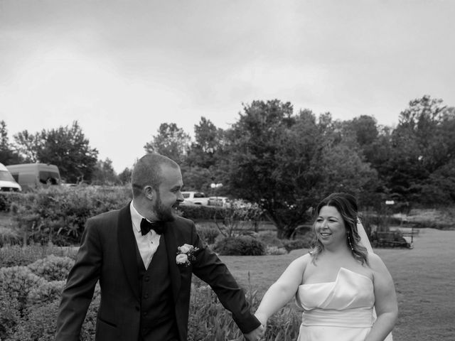 Artur and Ksusha's wedding in Rigaud, Quebec 55