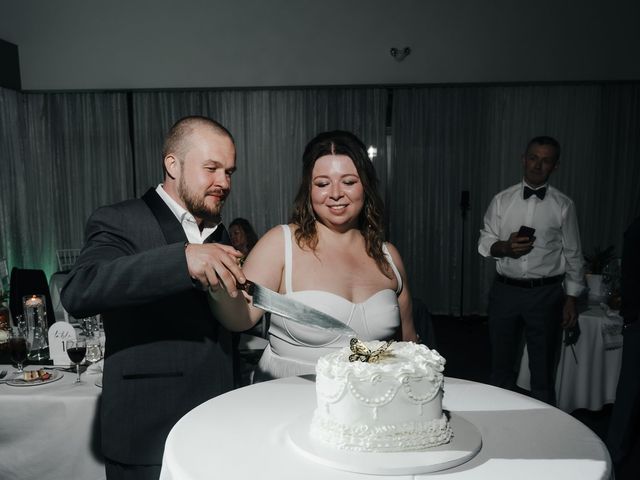 Artur and Ksusha's wedding in Rigaud, Quebec 88