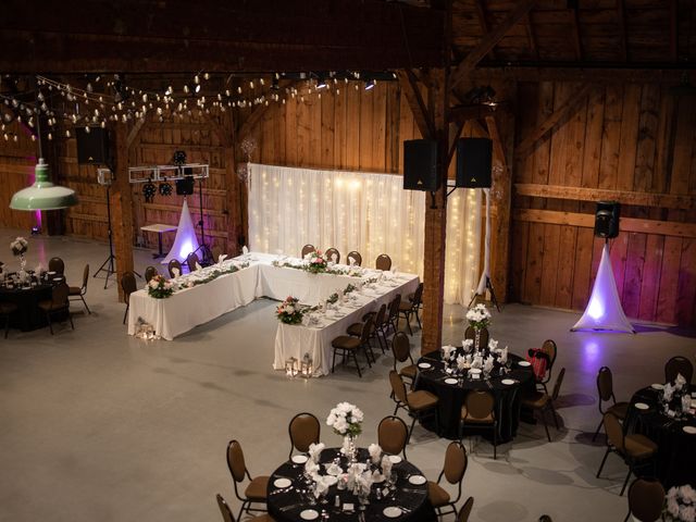 Mitch and Chelsea's wedding in Milton, Ontario 25
