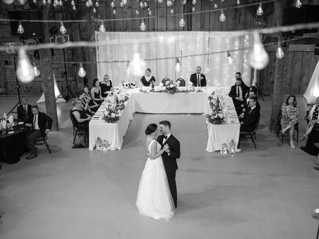 Mitch and Chelsea's wedding in Milton, Ontario 36