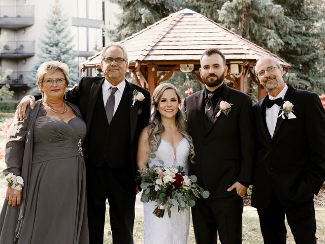 Jamie and Kayleen&apos;s wedding in Niagara on the Lake, Ontario 46