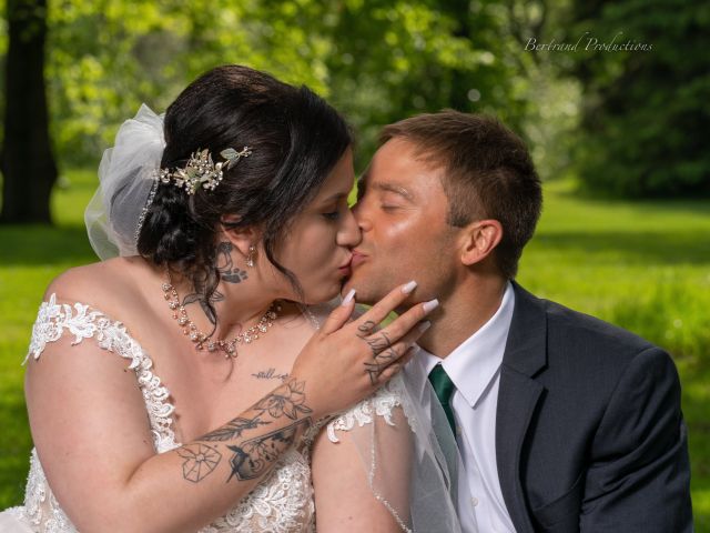 Matt and Jasmine&apos;s wedding in Sudbury, Ontario 33
