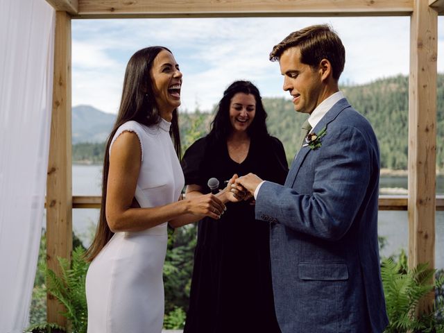 Brodie and Jade&apos;s wedding in Egmont, British Columbia 78