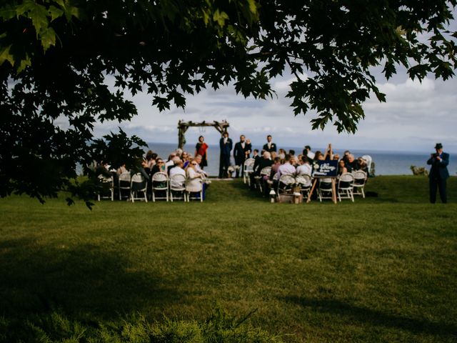 Chris and April&apos;s wedding in Collingwood, Ontario 6