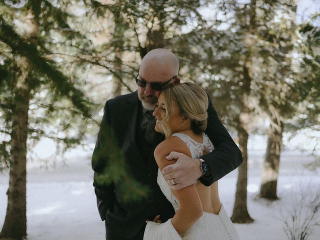 Bryson and Amy&apos;s wedding in Banff, Alberta 34