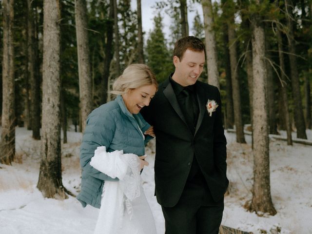 Bryson and Amy&apos;s wedding in Banff, Alberta 57