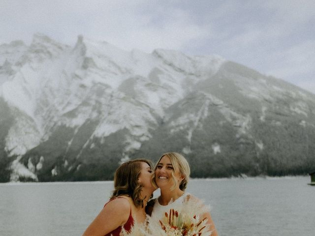 Bryson and Amy&apos;s wedding in Banff, Alberta 65