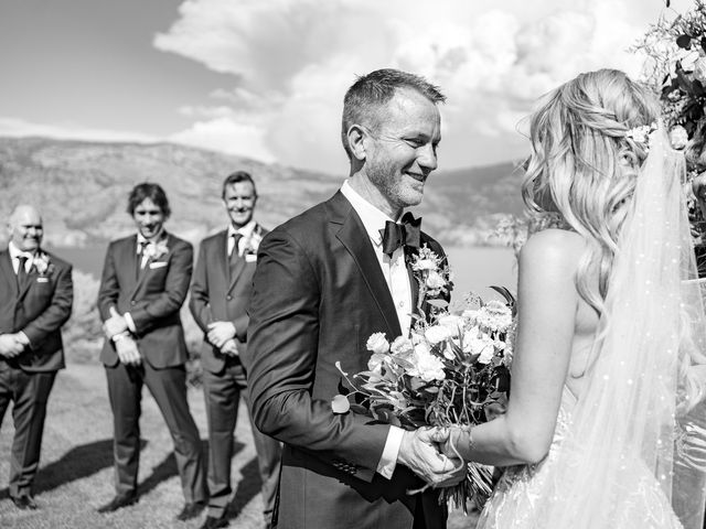 Rob and Taylor&apos;s wedding in Summerland, British Columbia 41