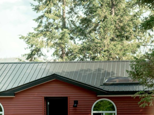 Jesse and Avery&apos;s wedding in Westbridge, British Columbia 23