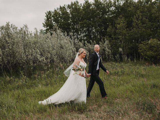 Leslie and Breanne&apos;s wedding in Saskatoon, Saskatchewan 49