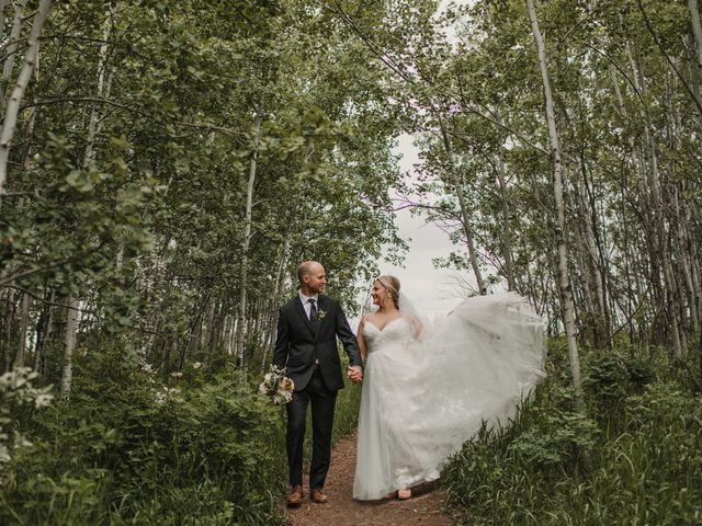 Leslie and Breanne&apos;s wedding in Saskatoon, Saskatchewan 58