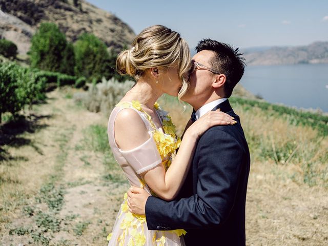 Hao and Hayley&apos;s wedding in Summerland, British Columbia 32