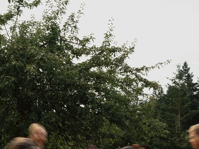 Hans and Rayelle's wedding in Victoria, British Columbia 33