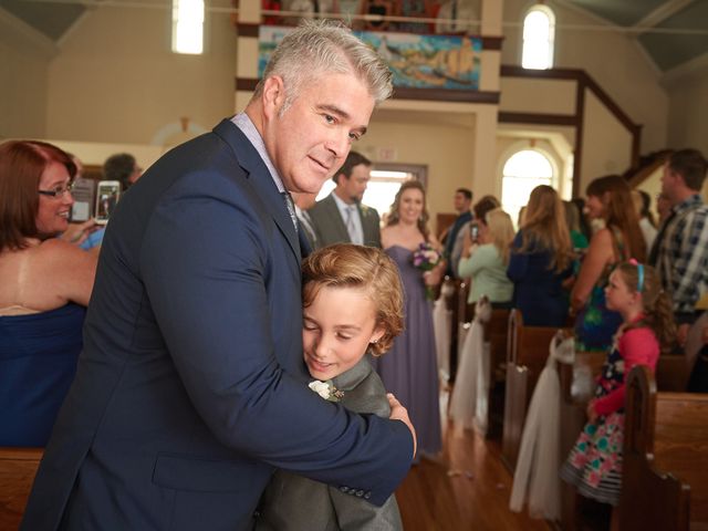 Gary and Pamela's wedding in Baddeck, Nova Scotia 4