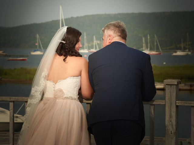 Gary and Pamela's wedding in Baddeck, Nova Scotia 14