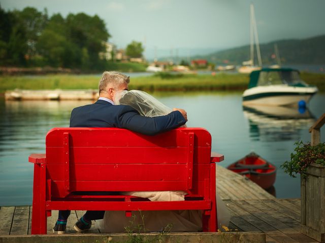 Gary and Pamela's wedding in Baddeck, Nova Scotia 15