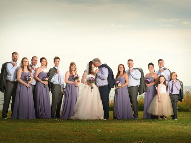 Gary and Pamela's wedding in Baddeck, Nova Scotia 16