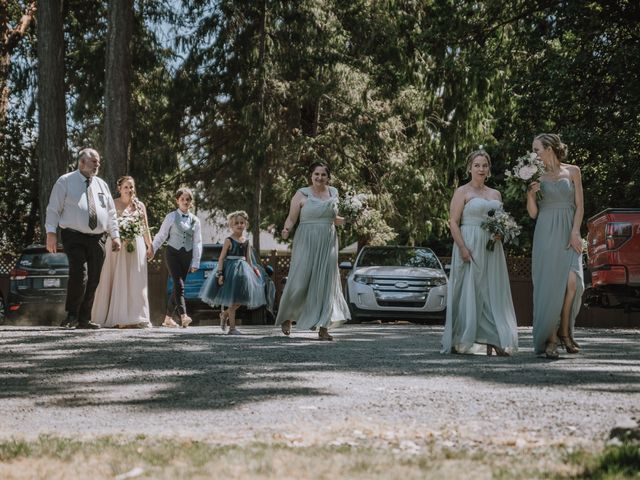 James and Annette&apos;s wedding in Parksville, British Columbia 25