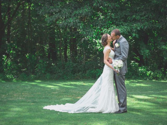 Nick and Emily&apos;s wedding in Simcoe, Ontario 10