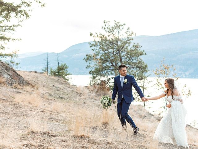 Britt and Dekker&apos;s wedding in Kelowna, British Columbia 37