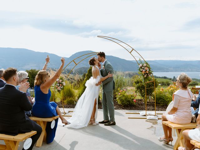 Bradley and Hayley's wedding in Penticton, British Columbia 4