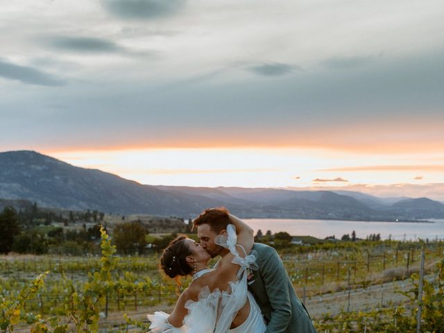 Bradley and Hayley's wedding in Penticton, British Columbia 11