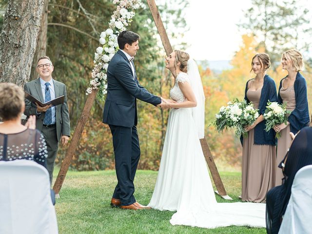 Zach and Hannah&apos;s wedding in Vernon, Ontario 37