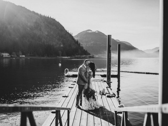 Brett and Stacey&apos;s wedding in Harrison Hot Springs, British Columbia 22