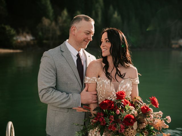 Brett and Stacey&apos;s wedding in Harrison Hot Springs, British Columbia 23