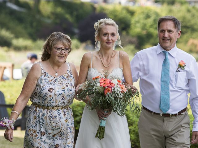 Jordan and Anna&apos;s wedding in Parksville, British Columbia 16