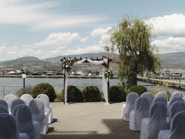 Ashley and Lewis&apos;s wedding in Kelowna, British Columbia 11