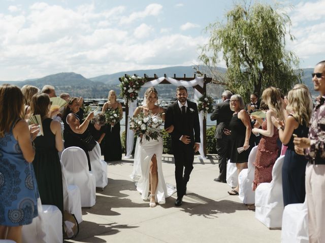 Ashley and Lewis&apos;s wedding in Kelowna, British Columbia 16