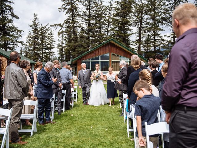 Alex and Janelle&apos;s wedding in Jasper, Alberta 44