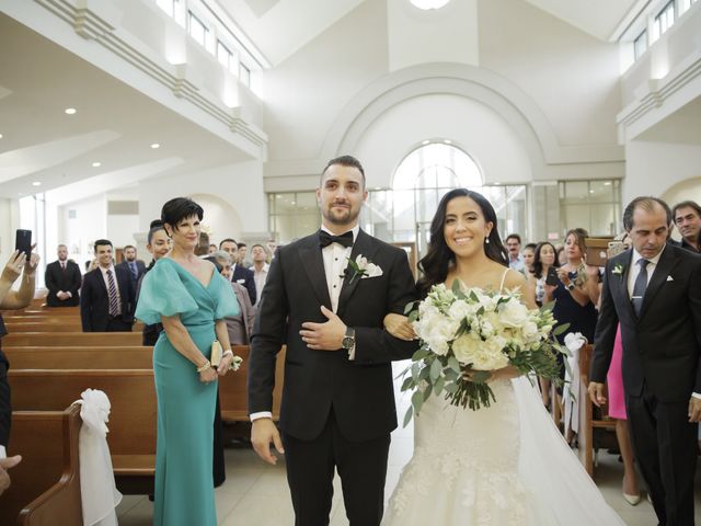 Lucas and Florencia&apos;s wedding in North York, Ontario 33